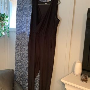 Cute dark grey jumpsuit